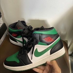 Jordan 1 pine green men’s 10.5